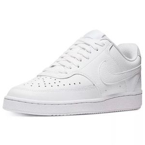 NIB Nike Vision Low Court White Gym Shoes Size 8.5